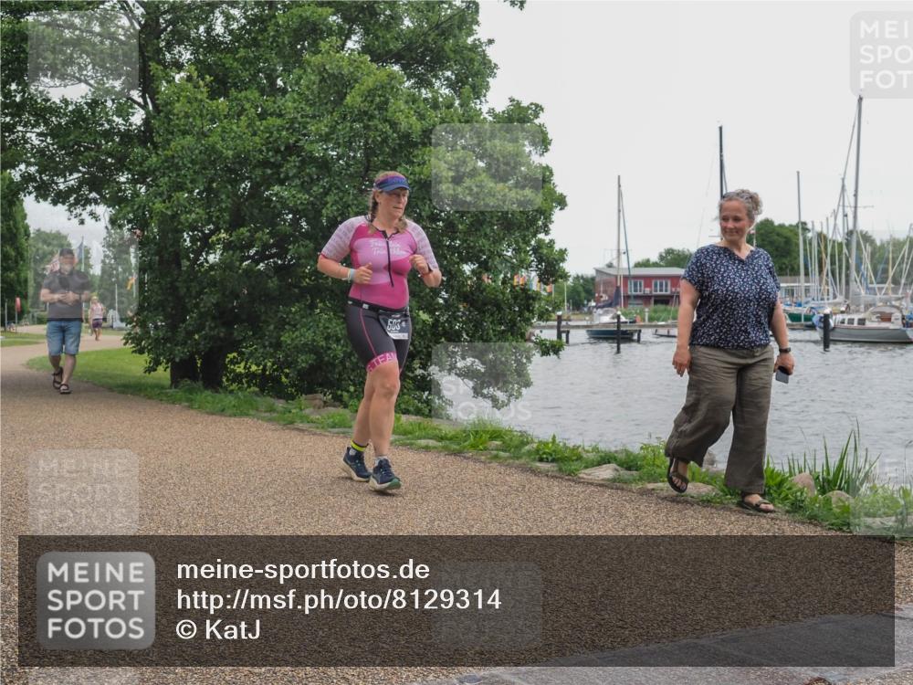 22.06.2025 - Viking Triathlon KatJ http://msf.ph/oto/8129314 22.06.2025 15:41:37 Laufen 503 meine-sportfotos.de