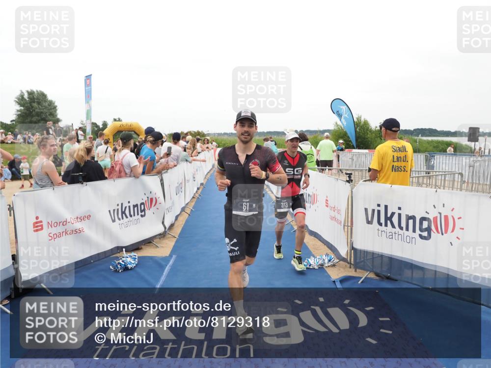 22.06.2025 - Viking Triathlon MichiJ http://msf.ph/oto/8129318 22.06.2025 15:28:05 Ziel 61, 313 meine-sportfotos.de