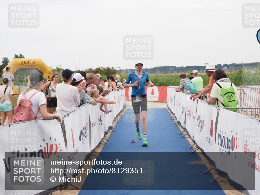 22.06.2025 - Viking Triathlon MichiJ http://msf.ph/oto/8129351 22.06.2025 15:28:29 Ziel 157, 350 meine-sportfotos.de