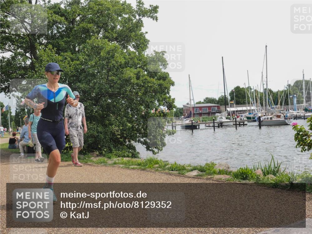 22.06.2025 - Viking Triathlon KatJ http://msf.ph/oto/8129352 22.06.2025 13:56:20 Laufen 11, 123 meine-sportfotos.de