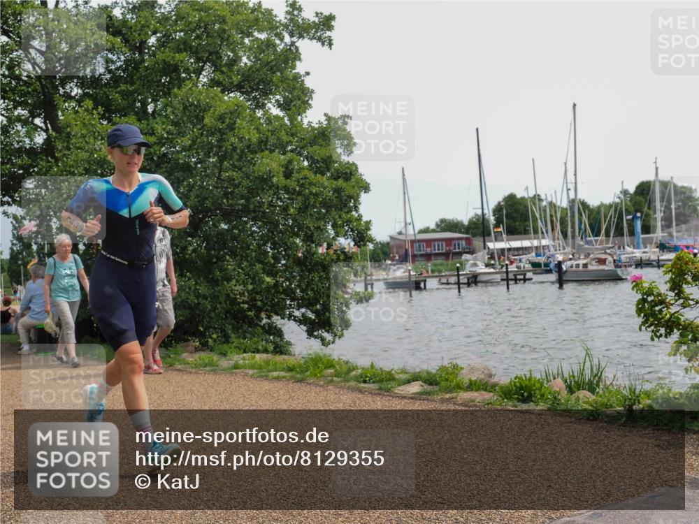 22.06.2025 - Viking Triathlon KatJ http://msf.ph/oto/8129355 22.06.2025 13:56:21 Laufen 11, 123 meine-sportfotos.de