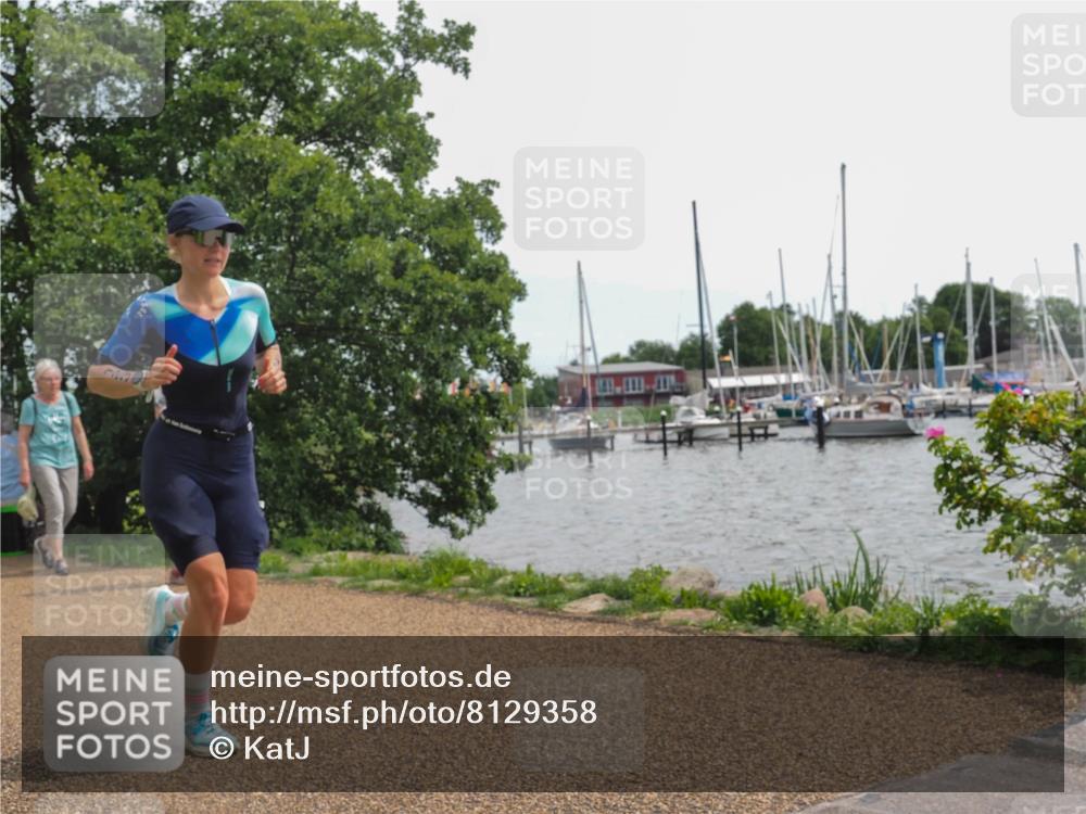 22.06.2025 - Viking Triathlon KatJ http://msf.ph/oto/8129358 22.06.2025 13:56:21 Laufen 11, 123 meine-sportfotos.de