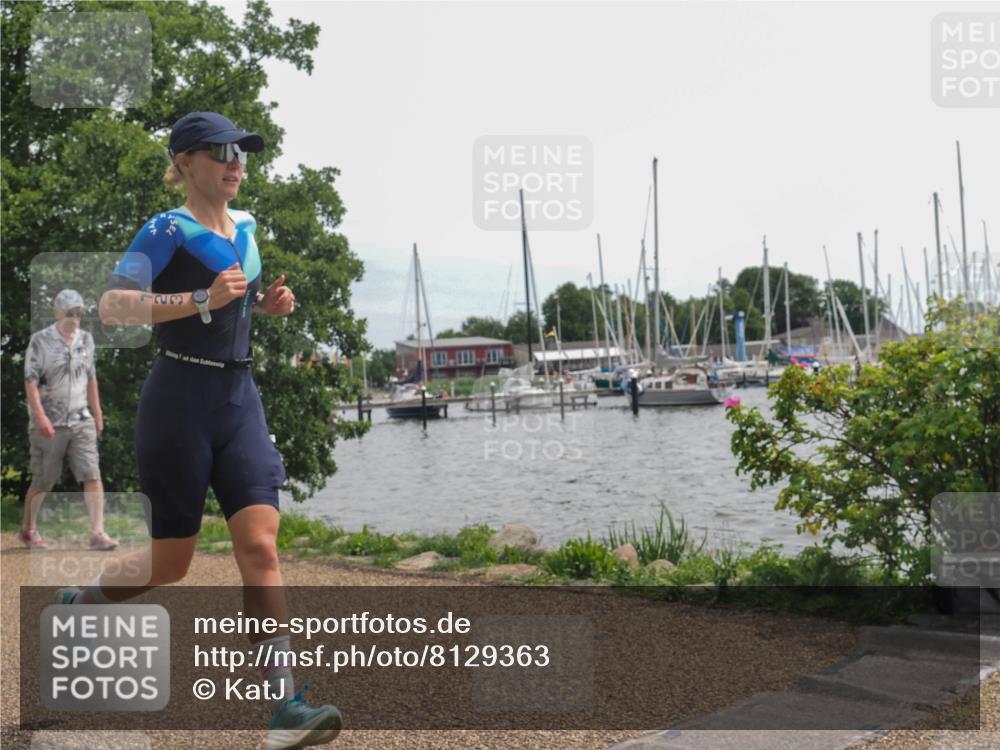 22.06.2025 - Viking Triathlon KatJ http://msf.ph/oto/8129363 22.06.2025 13:56:21 Laufen 11, 123 meine-sportfotos.de