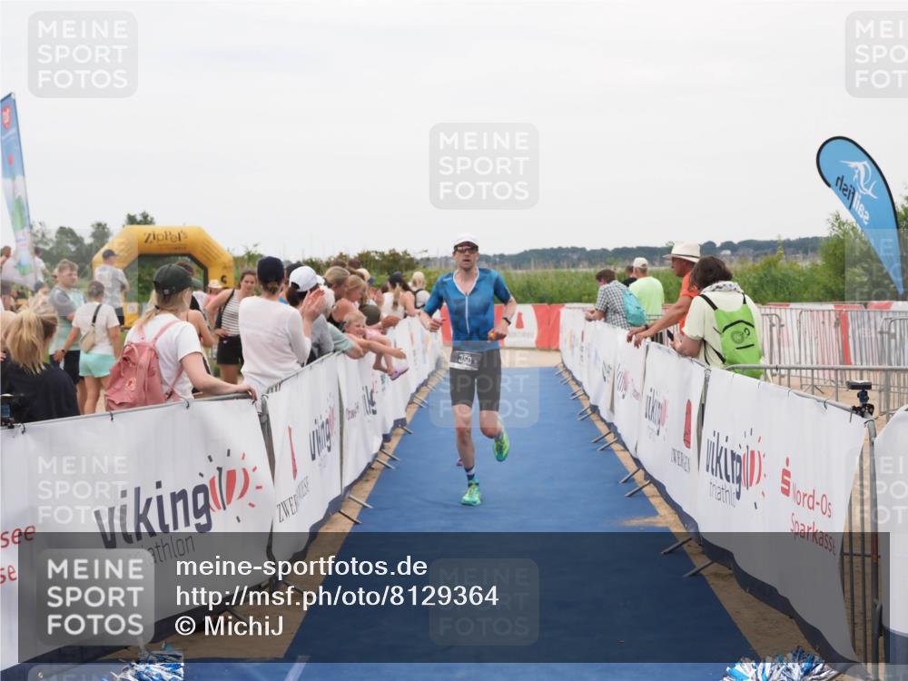 22.06.2025 - Viking Triathlon MichiJ http://msf.ph/oto/8129364 22.06.2025 15:28:29 Ziel 157, 350 meine-sportfotos.de