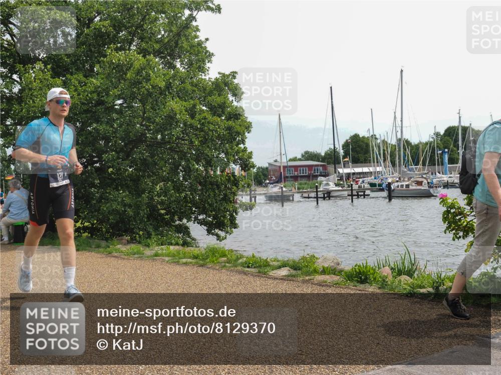 22.06.2025 - Viking Triathlon KatJ http://msf.ph/oto/8129370 22.06.2025 13:56:28 Laufen 121 meine-sportfotos.de