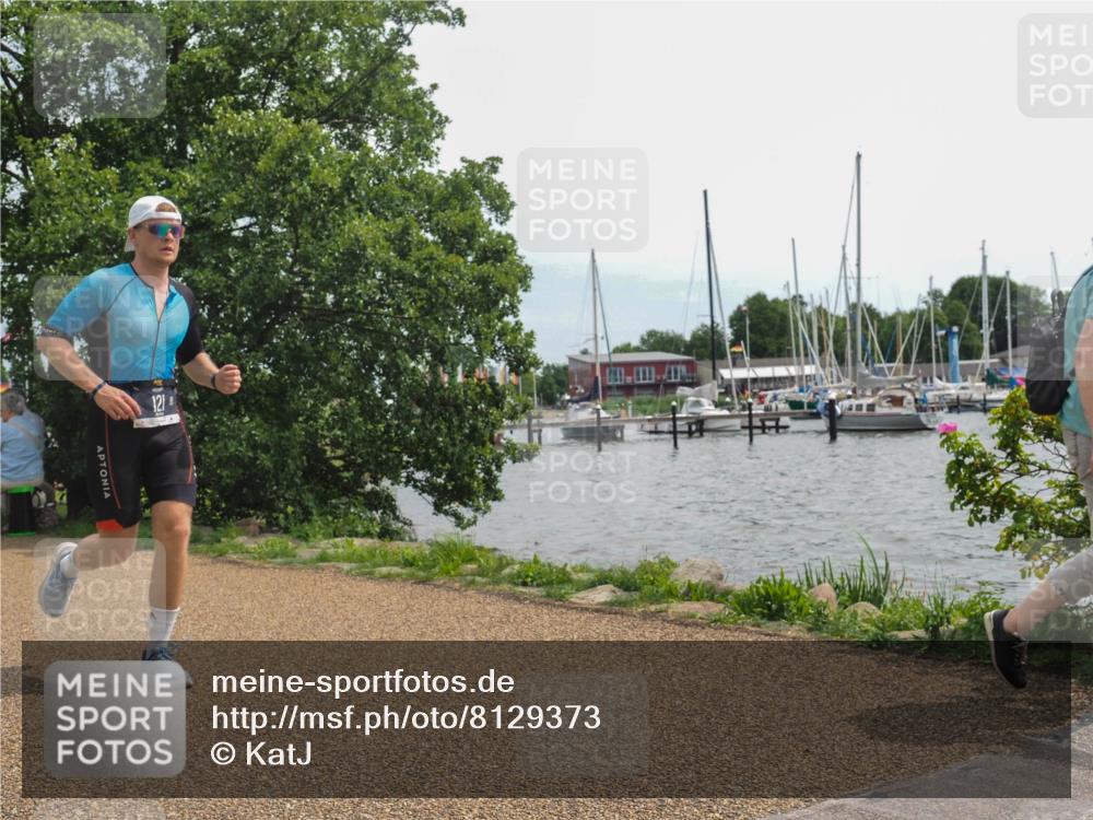 22.06.2025 - Viking Triathlon KatJ http://msf.ph/oto/8129373 22.06.2025 13:56:28 Laufen 121 meine-sportfotos.de