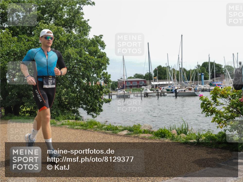 22.06.2025 - Viking Triathlon KatJ http://msf.ph/oto/8129377 22.06.2025 13:56:29 Laufen 121 meine-sportfotos.de