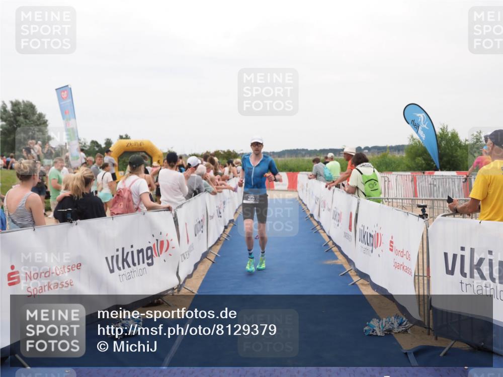 22.06.2025 - Viking Triathlon MichiJ http://msf.ph/oto/8129379 22.06.2025 15:28:30 Ziel 157, 350 meine-sportfotos.de