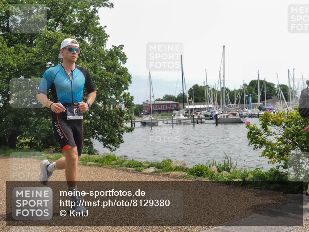 22.06.2025 - Viking Triathlon KatJ http://msf.ph/oto/8129380 22.06.2025 13:56:29 Laufen 121 meine-sportfotos.de
