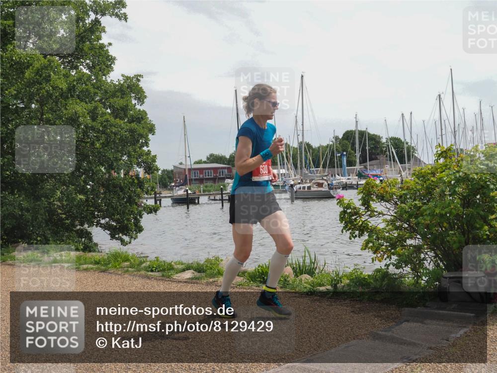 22.06.2025 - Viking Triathlon KatJ http://msf.ph/oto/8129429 22.06.2025 13:56:40 Laufen 551, 630 meine-sportfotos.de