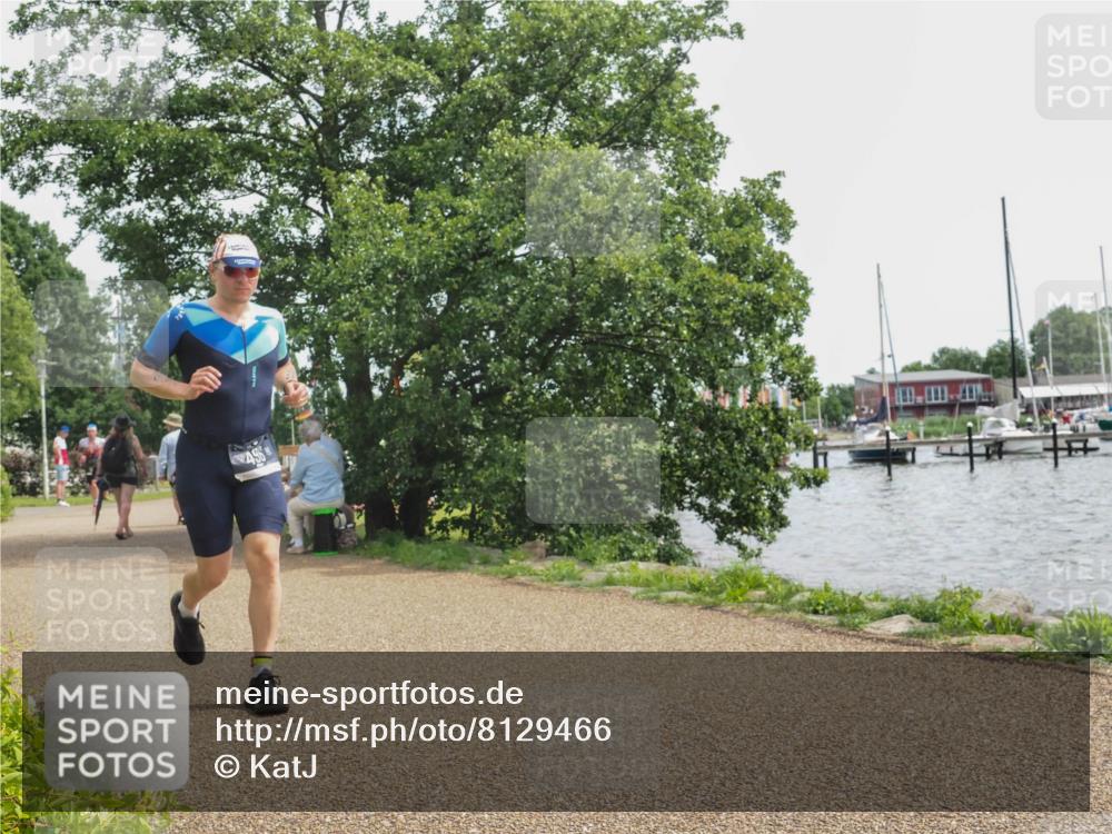 22.06.2025 - Viking Triathlon KatJ http://msf.ph/oto/8129466 22.06.2025 13:57:09 Laufen 496 meine-sportfotos.de