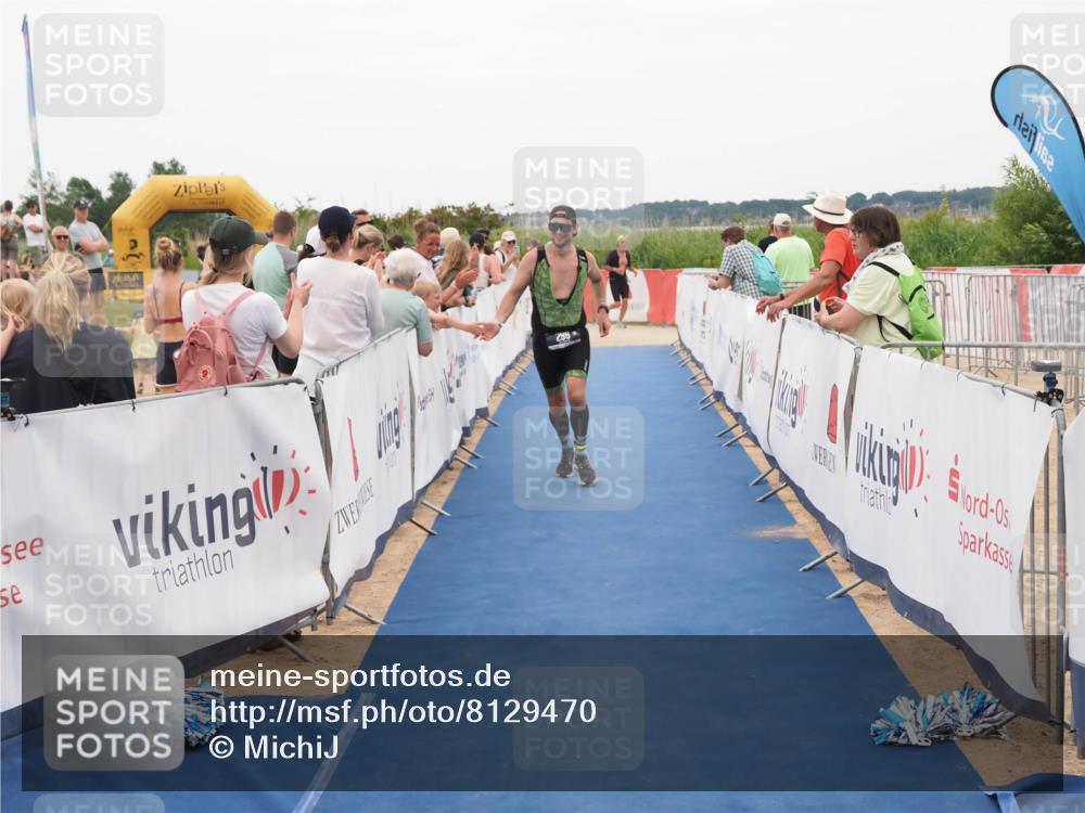 22.06.2025 - Viking Triathlon MichiJ http://msf.ph/oto/8129470 22.06.2025 15:28:48 Ziel 296 meine-sportfotos.de