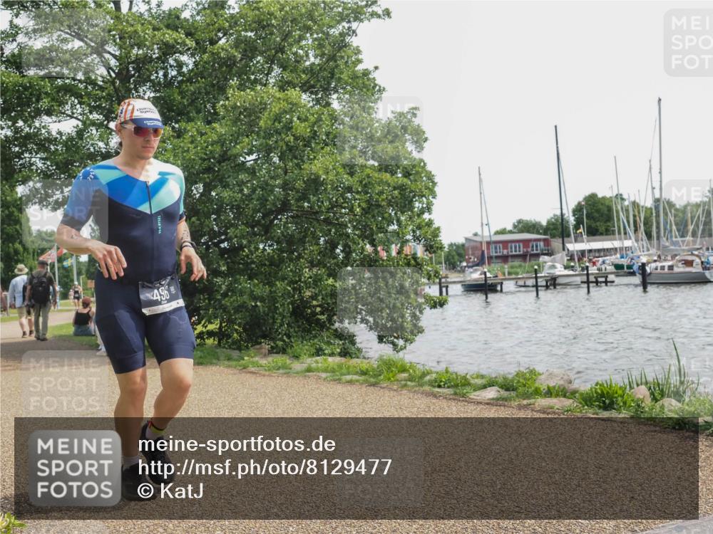 22.06.2025 - Viking Triathlon KatJ http://msf.ph/oto/8129477 22.06.2025 13:57:10 Laufen 496 meine-sportfotos.de