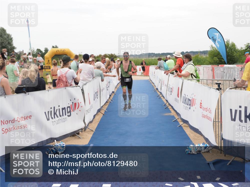 22.06.2025 - Viking Triathlon MichiJ http://msf.ph/oto/8129480 22.06.2025 15:28:48 Ziel 296 meine-sportfotos.de