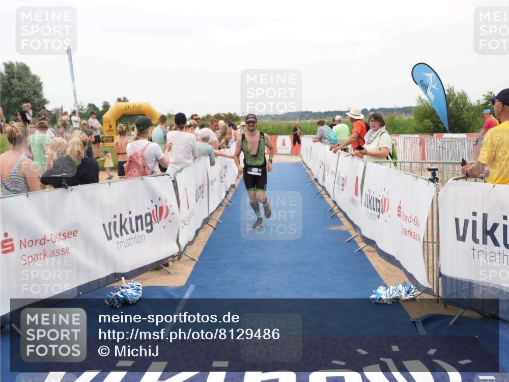 22.06.2025 - Viking Triathlon MichiJ http://msf.ph/oto/8129486 22.06.2025 15:28:48 Ziel 296 meine-sportfotos.de