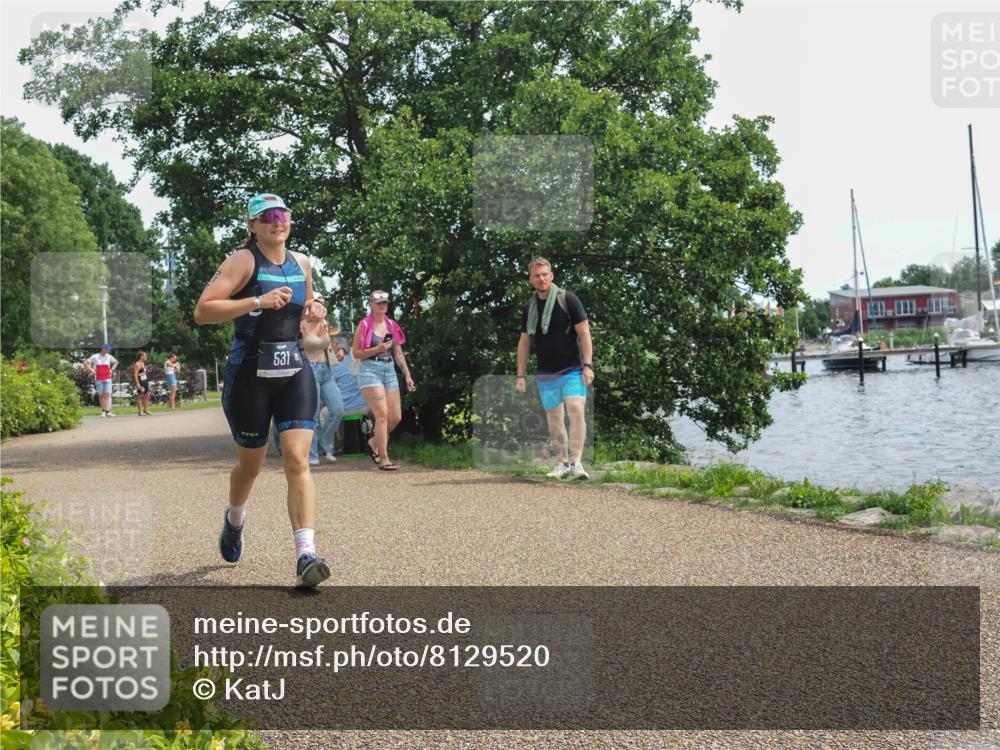 22.06.2025 - Viking Triathlon KatJ http://msf.ph/oto/8129520 22.06.2025 13:57:28 Laufen 531 meine-sportfotos.de