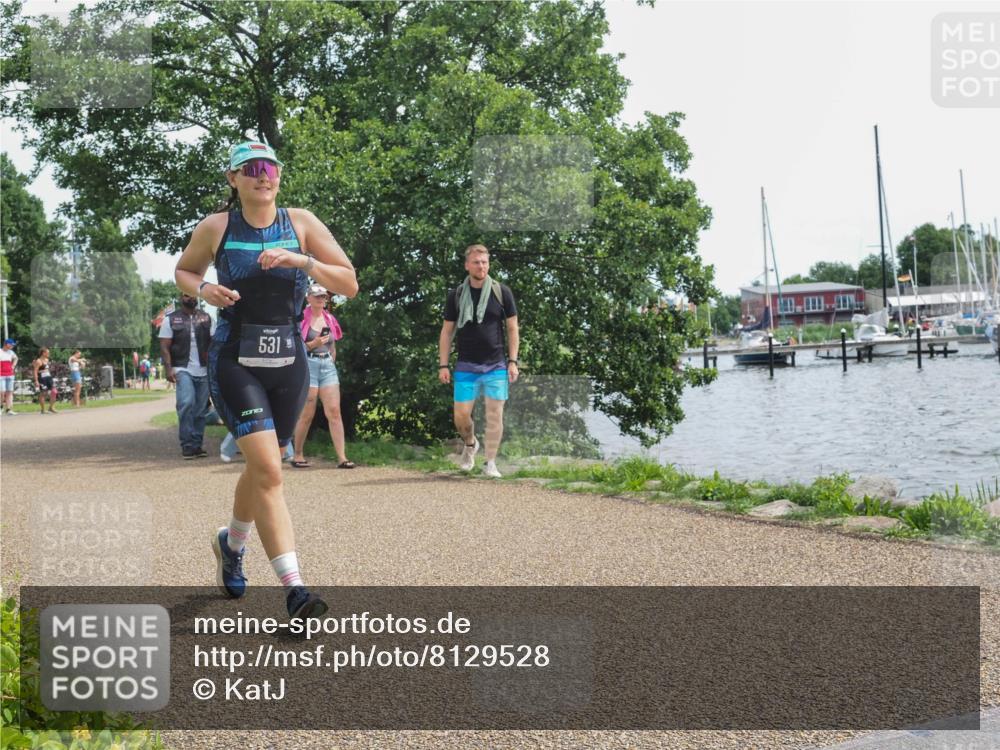 22.06.2025 - Viking Triathlon KatJ http://msf.ph/oto/8129528 22.06.2025 13:57:28 Laufen 531 meine-sportfotos.de
