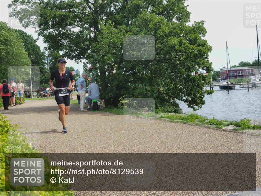 22.06.2025 - Viking Triathlon KatJ http://msf.ph/oto/8129539 22.06.2025 13:57:47 Laufen 453 meine-sportfotos.de