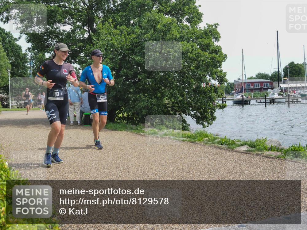 22.06.2025 - Viking Triathlon KatJ http://msf.ph/oto/8129578 22.06.2025 13:57:56 Laufen 183, 422 meine-sportfotos.de