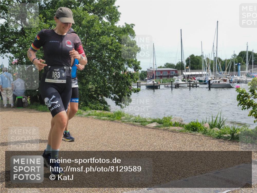 22.06.2025 - Viking Triathlon KatJ http://msf.ph/oto/8129589 22.06.2025 13:57:57 Laufen 183, 422 meine-sportfotos.de