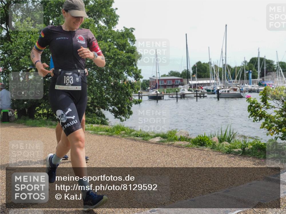 22.06.2025 - Viking Triathlon KatJ http://msf.ph/oto/8129592 22.06.2025 13:57:57 Laufen 183, 422 meine-sportfotos.de