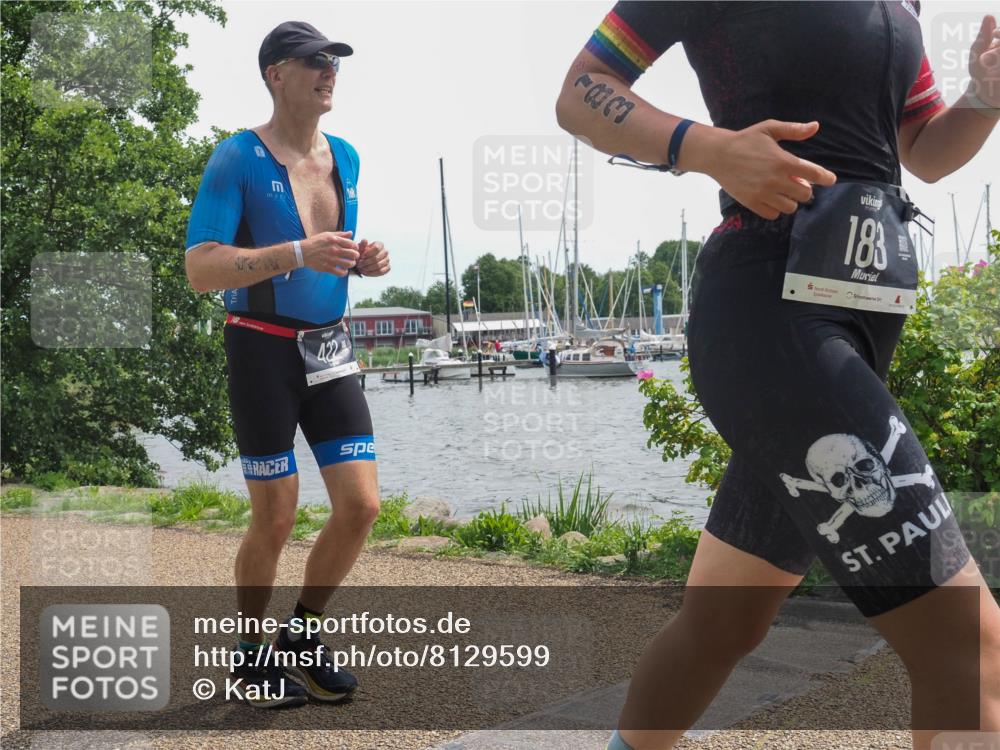 22.06.2025 - Viking Triathlon KatJ http://msf.ph/oto/8129599 22.06.2025 13:57:58 Laufen 183, 422 meine-sportfotos.de
