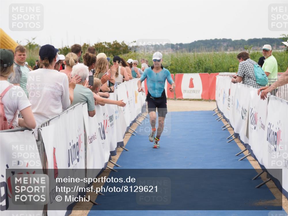 22.06.2025 - Viking Triathlon MichiJ http://msf.ph/oto/8129621 22.06.2025 15:29:01 Ziel 68 meine-sportfotos.de