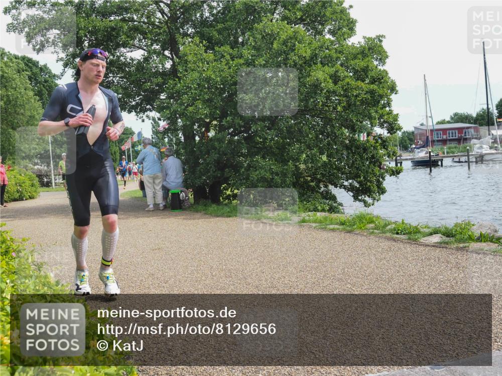 22.06.2025 - Viking Triathlon KatJ http://msf.ph/oto/8129656 22.06.2025 13:58:06 Laufen 399, 526, 638 meine-sportfotos.de