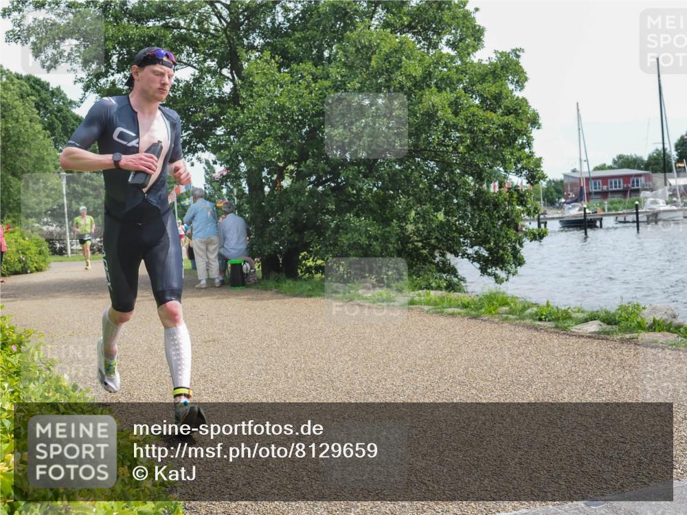 22.06.2025 - Viking Triathlon KatJ http://msf.ph/oto/8129659 22.06.2025 13:58:06 Laufen 399, 526, 638 meine-sportfotos.de
