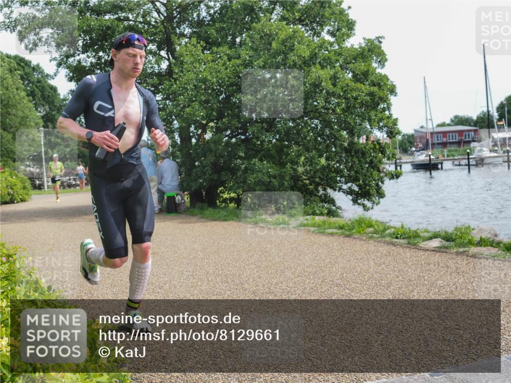 22.06.2025 - Viking Triathlon KatJ http://msf.ph/oto/8129661 22.06.2025 13:58:06 Laufen 399, 526, 638 meine-sportfotos.de