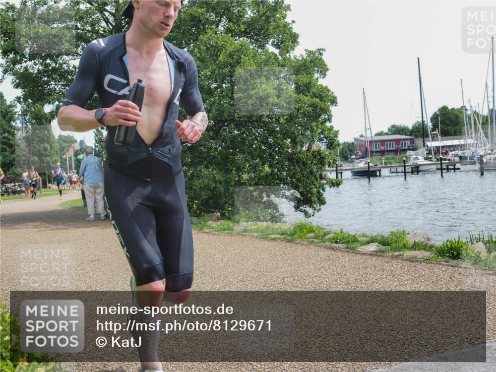22.06.2025 - Viking Triathlon KatJ http://msf.ph/oto/8129671 22.06.2025 13:58:07 Laufen 526, 638 meine-sportfotos.de