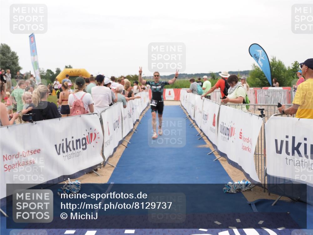 22.06.2025 - Viking Triathlon MichiJ http://msf.ph/oto/8129737 22.06.2025 15:29:20 Ziel 376 meine-sportfotos.de