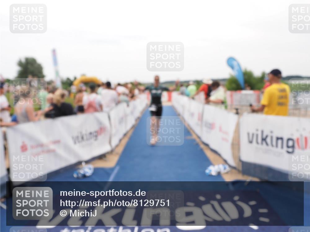 22.06.2025 - Viking Triathlon MichiJ http://msf.ph/oto/8129751 22.06.2025 15:29:21 Ziel 376 meine-sportfotos.de