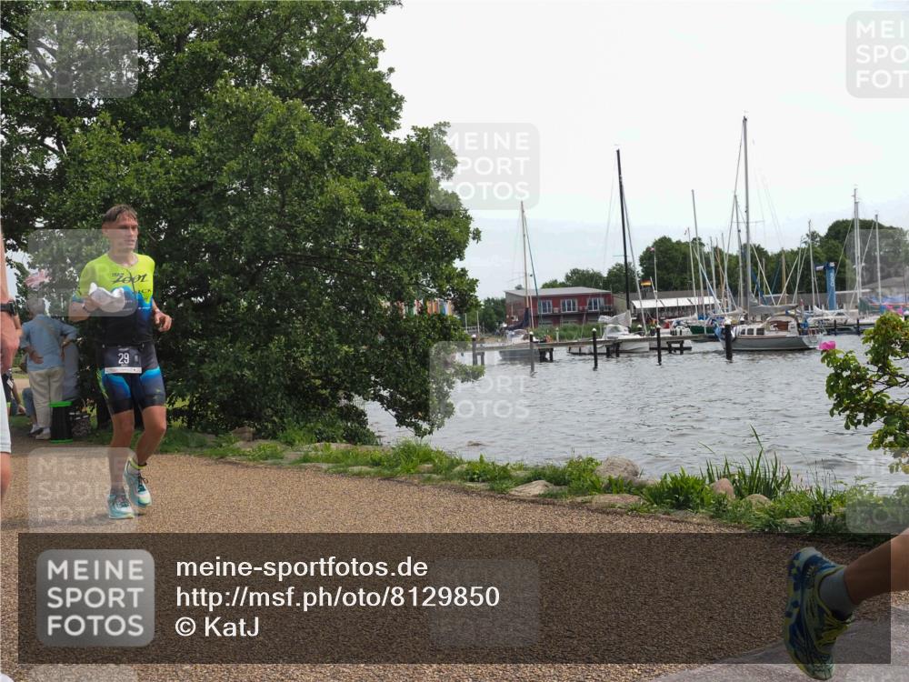 22.06.2025 - Viking Triathlon KatJ http://msf.ph/oto/8129850 22.06.2025 13:58:36 Laufen 29, 348, 372 meine-sportfotos.de