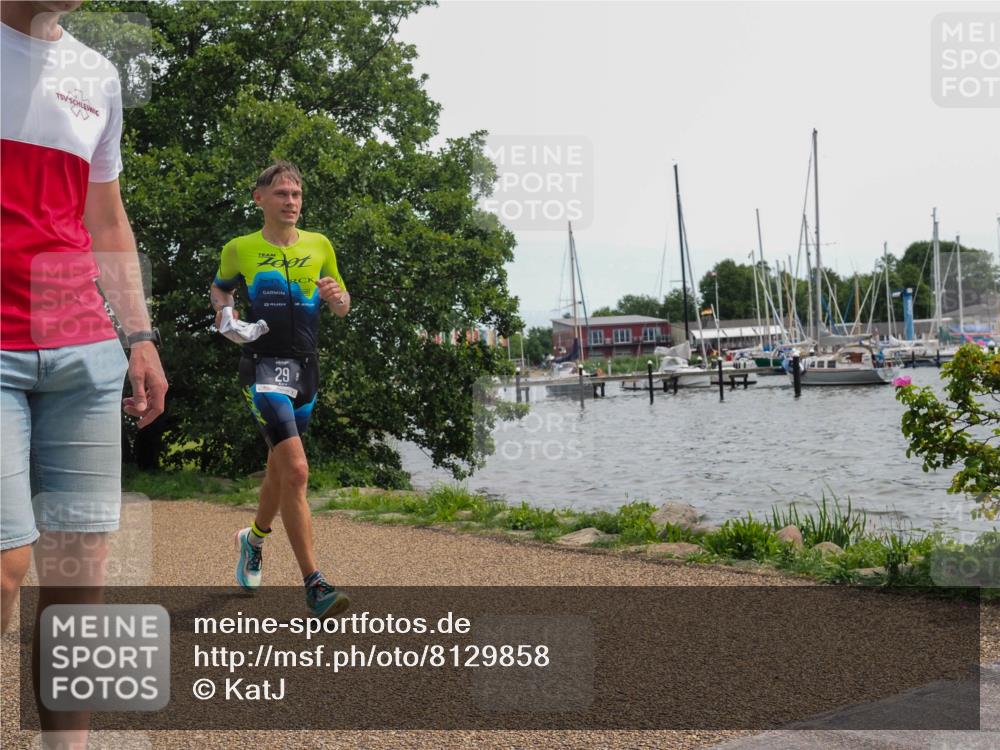 22.06.2025 - Viking Triathlon KatJ http://msf.ph/oto/8129858 22.06.2025 13:58:37 Laufen 29, 348, 372 meine-sportfotos.de