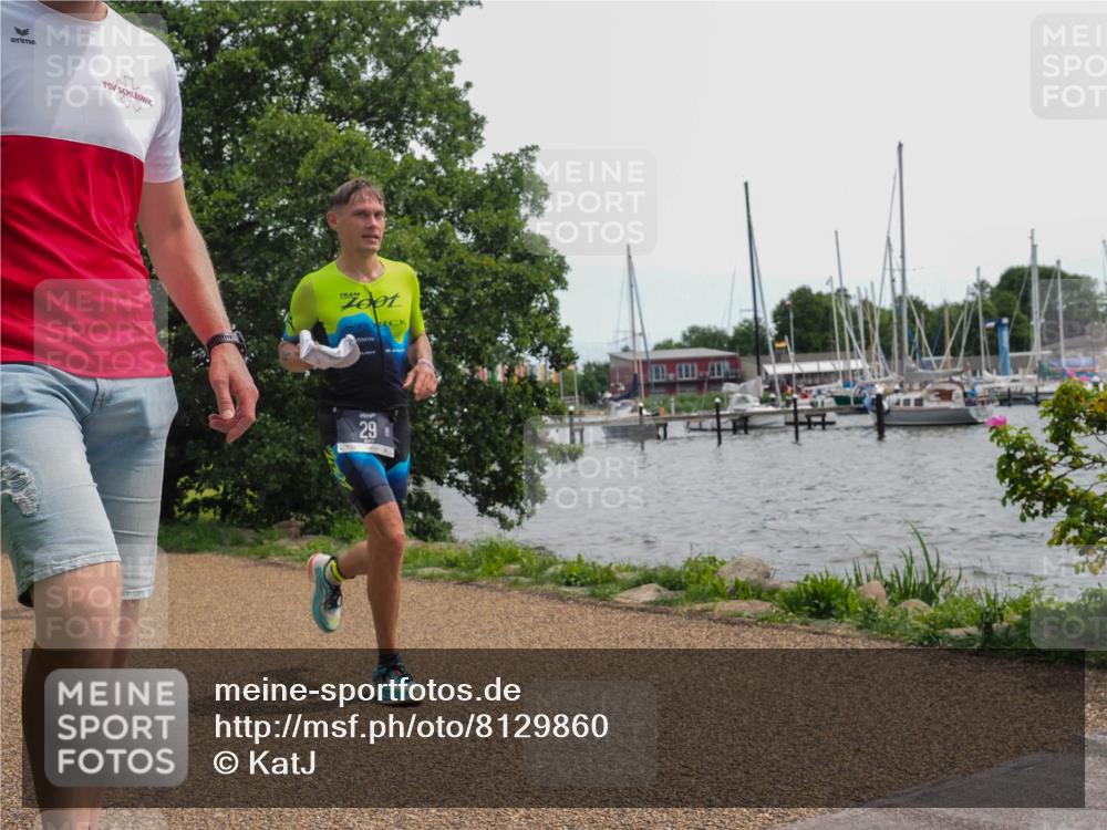 22.06.2025 - Viking Triathlon KatJ http://msf.ph/oto/8129860 22.06.2025 13:58:37 Laufen 29, 348, 372 meine-sportfotos.de