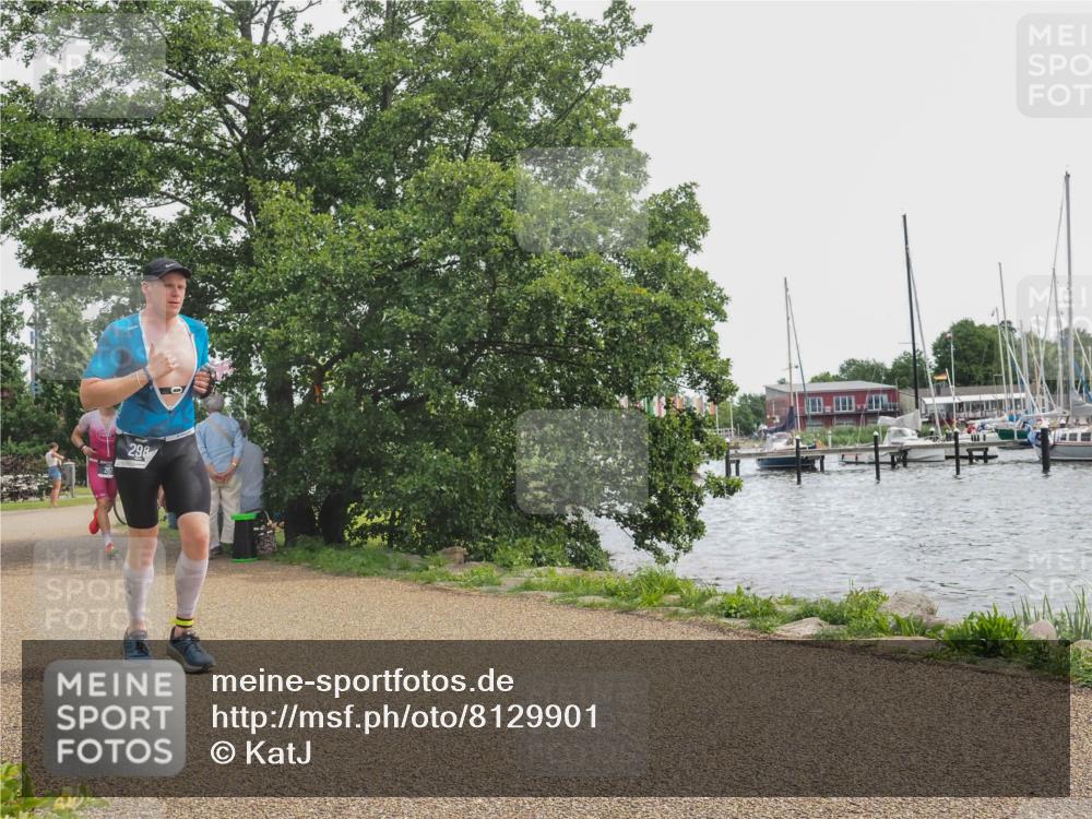 22.06.2025 - Viking Triathlon KatJ http://msf.ph/oto/8129901 22.06.2025 13:59:03 Laufen 287, 298 meine-sportfotos.de