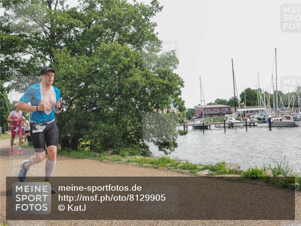 22.06.2025 - Viking Triathlon KatJ http://msf.ph/oto/8129905 22.06.2025 13:59:04 Laufen 287, 298 meine-sportfotos.de