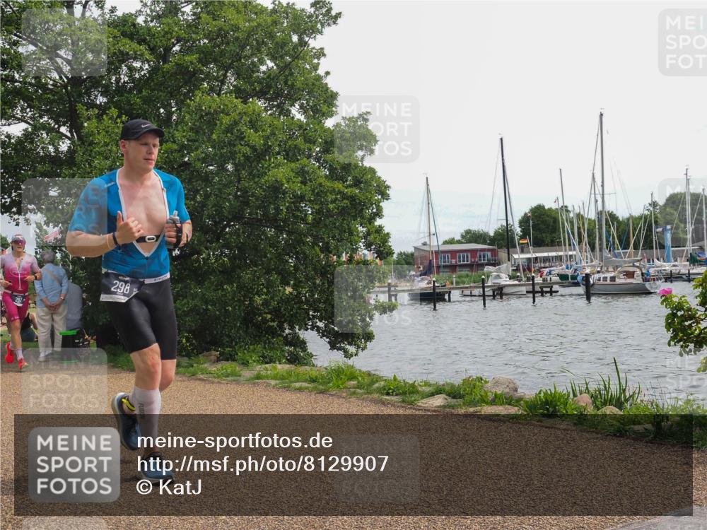 22.06.2025 - Viking Triathlon KatJ http://msf.ph/oto/8129907 22.06.2025 13:59:04 Laufen 287, 298 meine-sportfotos.de