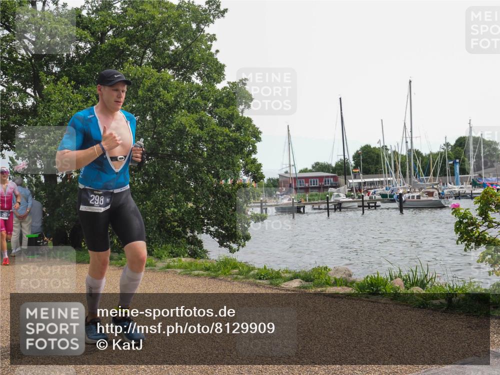 22.06.2025 - Viking Triathlon KatJ http://msf.ph/oto/8129909 22.06.2025 13:59:04 Laufen 287, 298 meine-sportfotos.de
