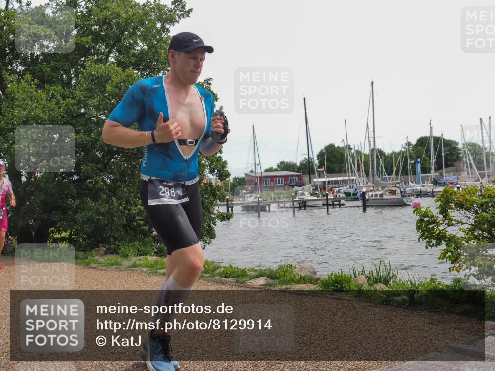 22.06.2025 - Viking Triathlon KatJ http://msf.ph/oto/8129914 22.06.2025 13:59:04 Laufen 287, 298 meine-sportfotos.de