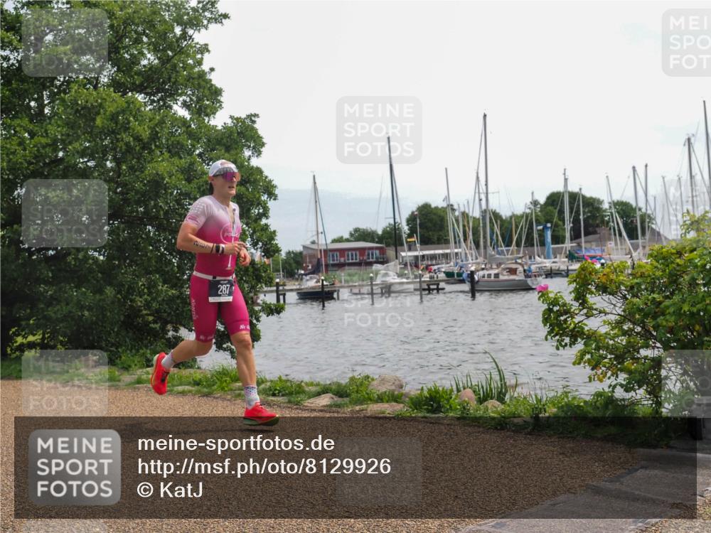22.06.2025 - Viking Triathlon KatJ http://msf.ph/oto/8129926 22.06.2025 13:59:06 Laufen 287, 298 meine-sportfotos.de