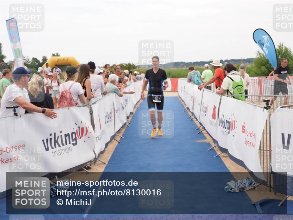 22.06.2025 - Viking Triathlon MichiJ http://msf.ph/oto/8130016 22.06.2025 15:29:52 Ziel 351 meine-sportfotos.de