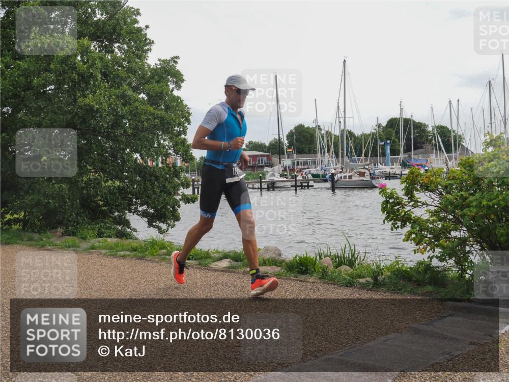22.06.2025 - Viking Triathlon KatJ http://msf.ph/oto/8130036 22.06.2025 13:59:56 Laufen 158 meine-sportfotos.de