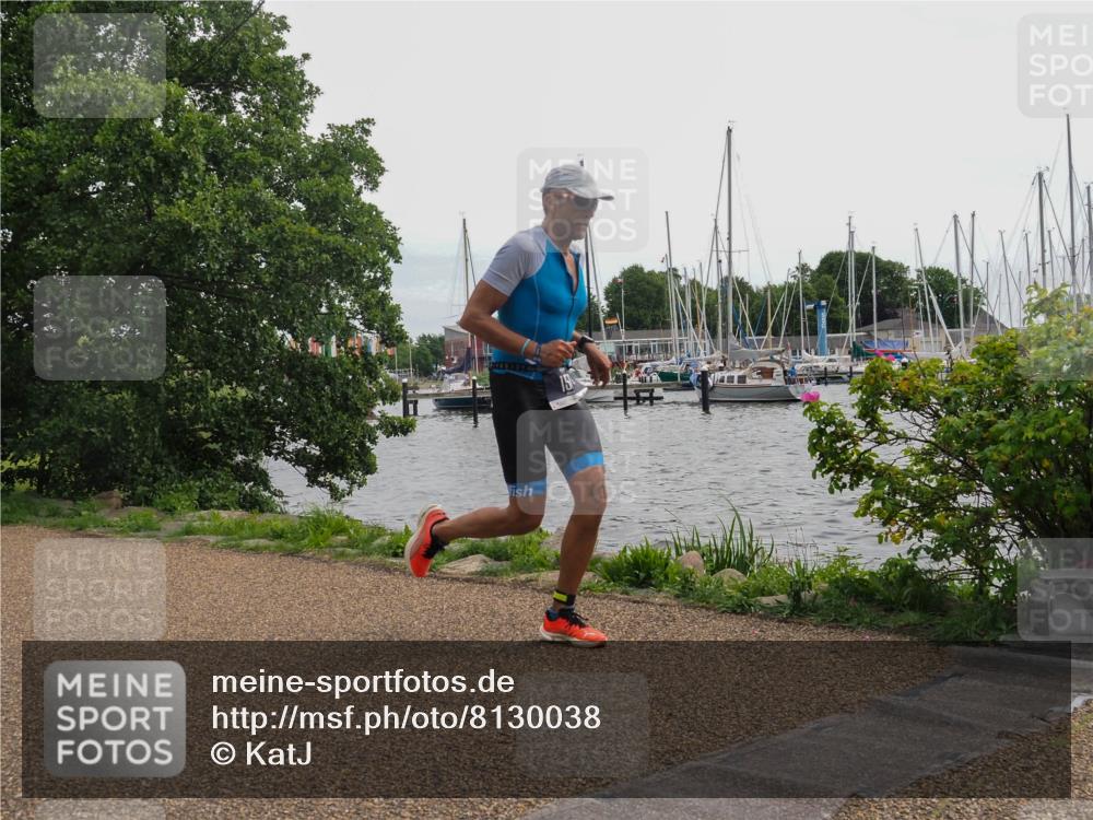22.06.2025 - Viking Triathlon KatJ http://msf.ph/oto/8130038 22.06.2025 13:59:56 Laufen 158 meine-sportfotos.de