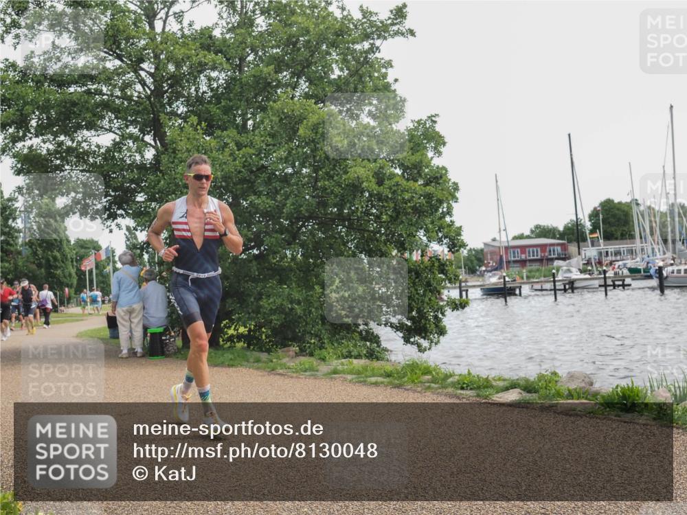 22.06.2025 - Viking Triathlon KatJ http://msf.ph/oto/8130048 22.06.2025 14:00:04 Laufen 340 meine-sportfotos.de