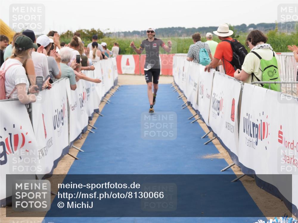 22.06.2025 - Viking Triathlon MichiJ http://msf.ph/oto/8130066 22.06.2025 15:30:03 Ziel 433 meine-sportfotos.de