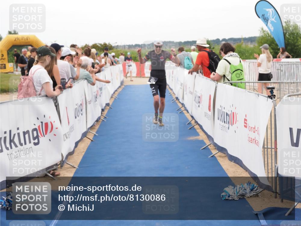 22.06.2025 - Viking Triathlon MichiJ http://msf.ph/oto/8130086 22.06.2025 15:30:05 Ziel 433 meine-sportfotos.de