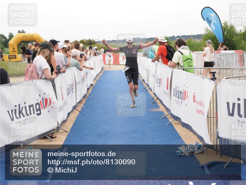 22.06.2025 - Viking Triathlon MichiJ http://msf.ph/oto/8130090 22.06.2025 15:30:05 Ziel 433 meine-sportfotos.de