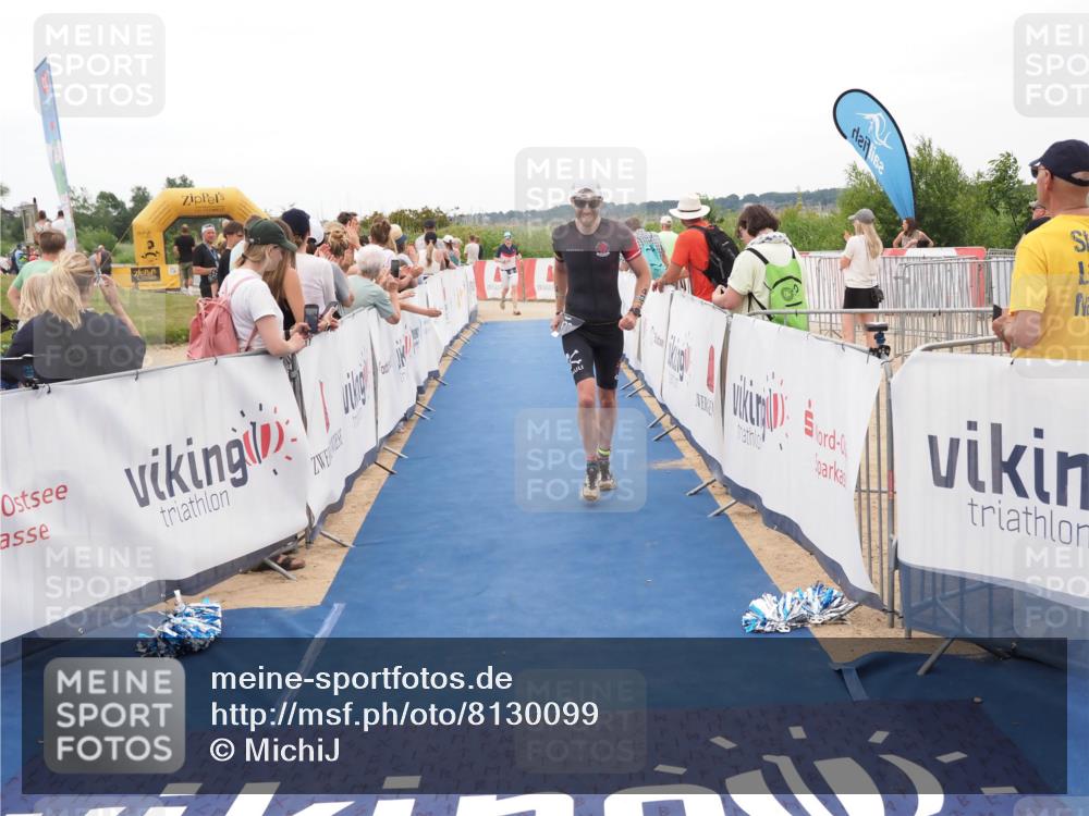 22.06.2025 - Viking Triathlon MichiJ http://msf.ph/oto/8130099 22.06.2025 15:30:05 Ziel 433 meine-sportfotos.de